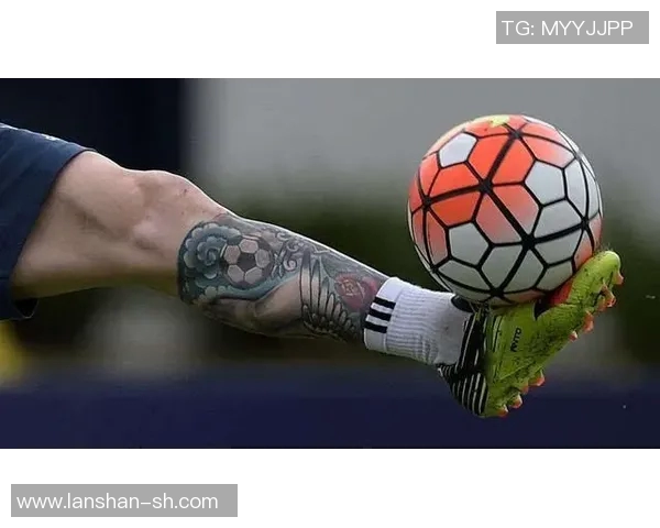 全球知名足球明星中的纹身文化与个性表达探讨