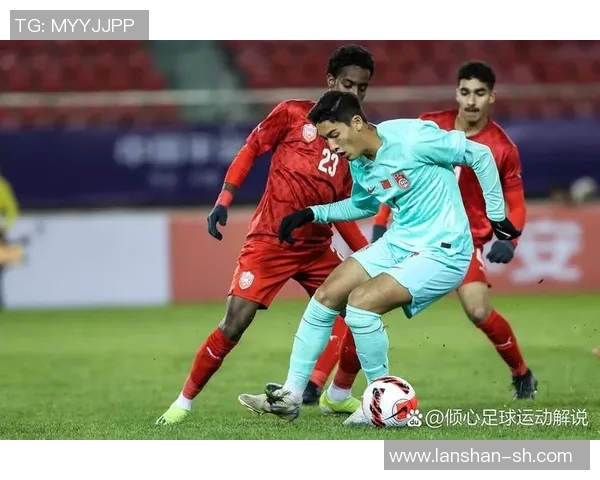 与足球明星同框的难忘瞬间记录我的梦想与热爱之旅