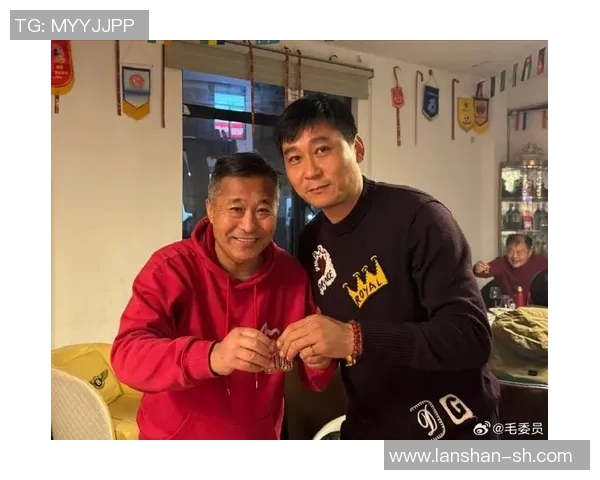 成亮足球明星的真实身份揭秘及其在足球界的影响力分析